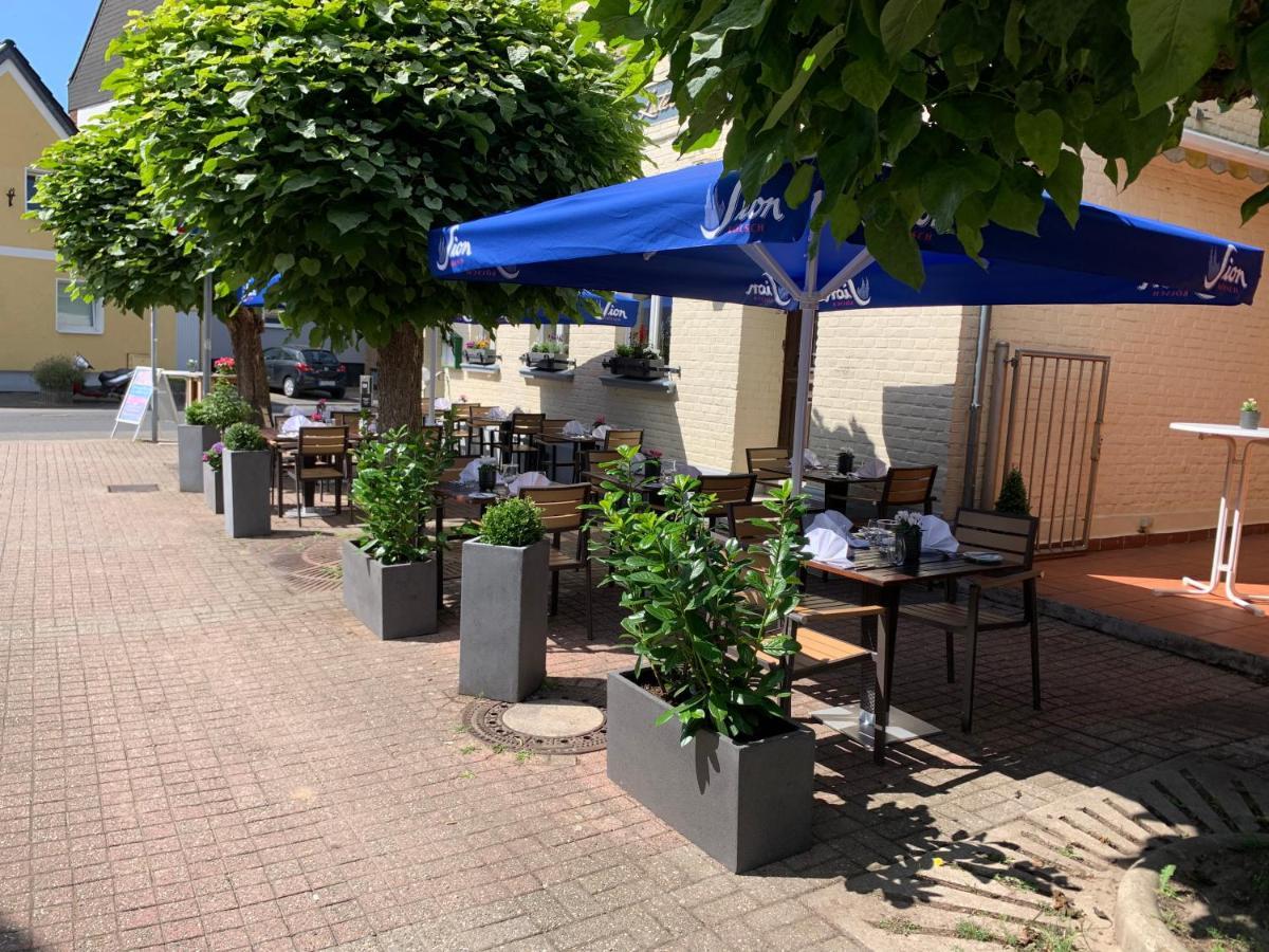 Restaurant Hotel Laternchen Köln Dış mekan fotoğraf